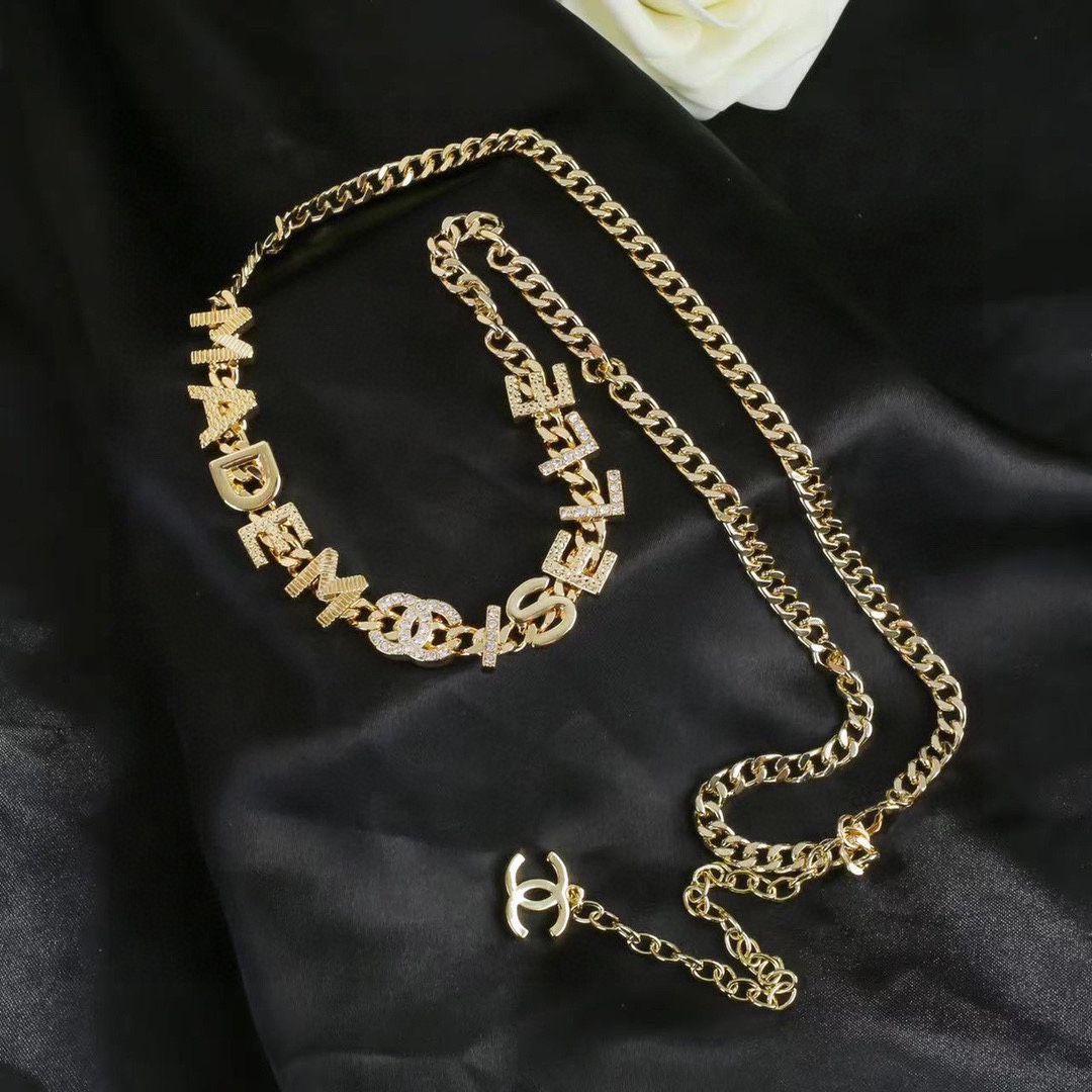 小香 Chanel 新品腰链 代购级别 一比一品质 香奈鹅 系列 经典cc logo 风格高级百搭 高级