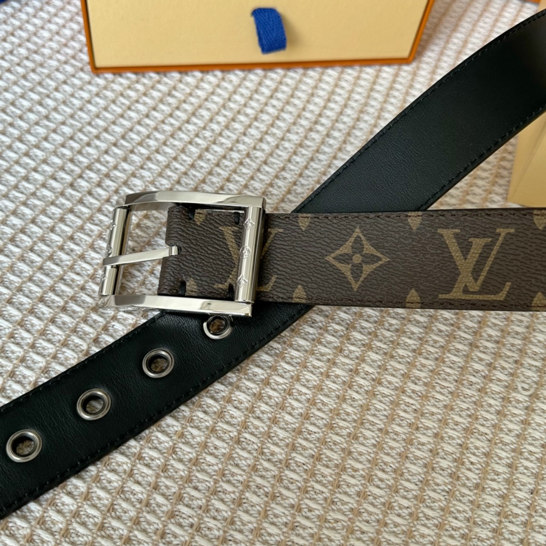 寬35mmLOUISVUITTON海外原單代購級別老鼠貨寬度35毫米專櫃同步編碼小牛皮內襯和烤漆針扣設計