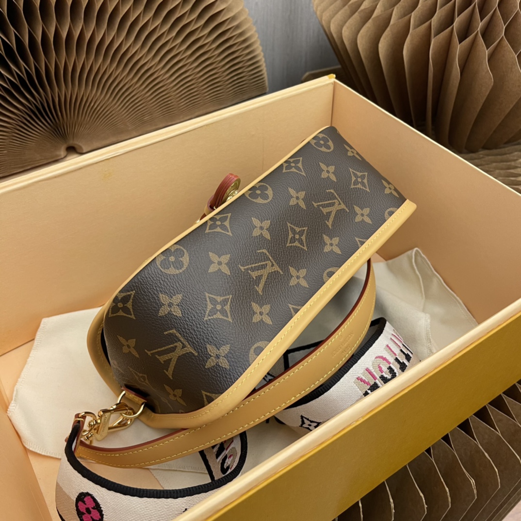 Chanel Luxury Atelier Designer Belt Accessories Ref 4
