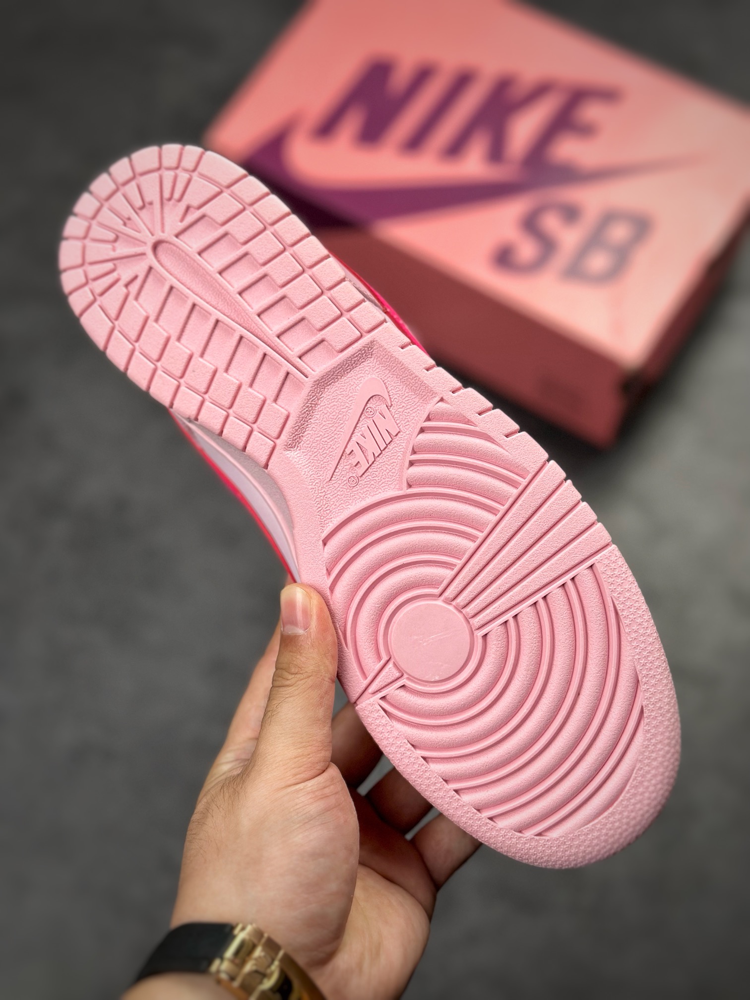 NIKE SB Dunk Low Rose Pink DH9765-600