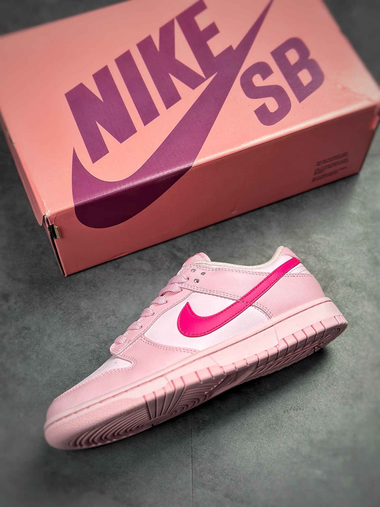 NIKE SB Dunk Low Rose Pink DH9765-600