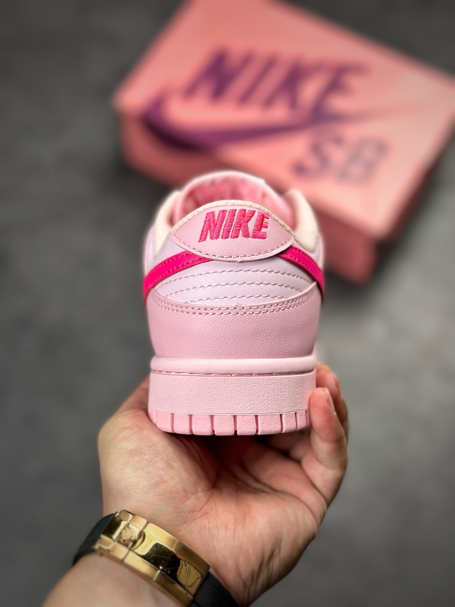 NIKE SB Dunk Low Rose Pink DH9765-600