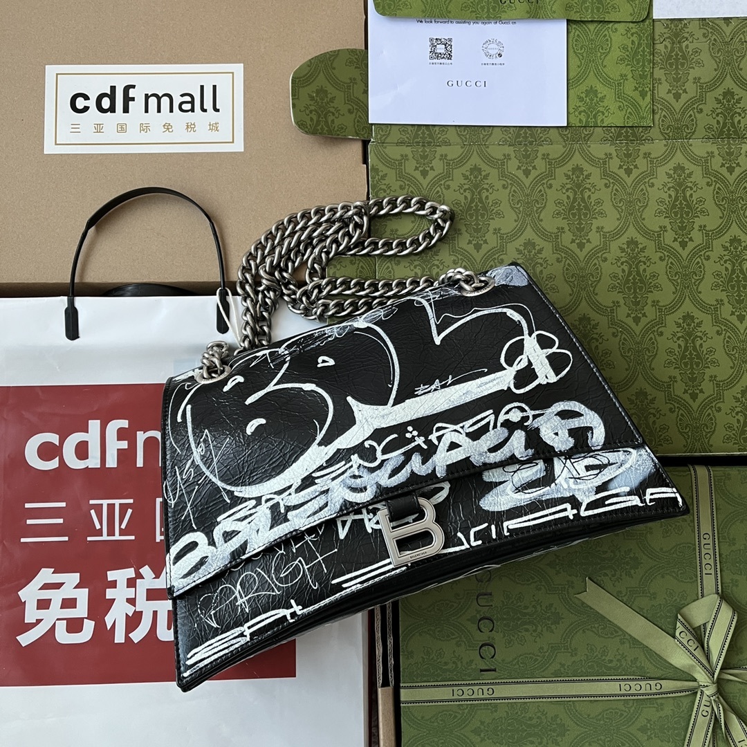 原厂皮配Cdfmall三亚免税店手提袋来自巴黎世家22年秋冬系列Crush气场强大的实用型大包包强势回归