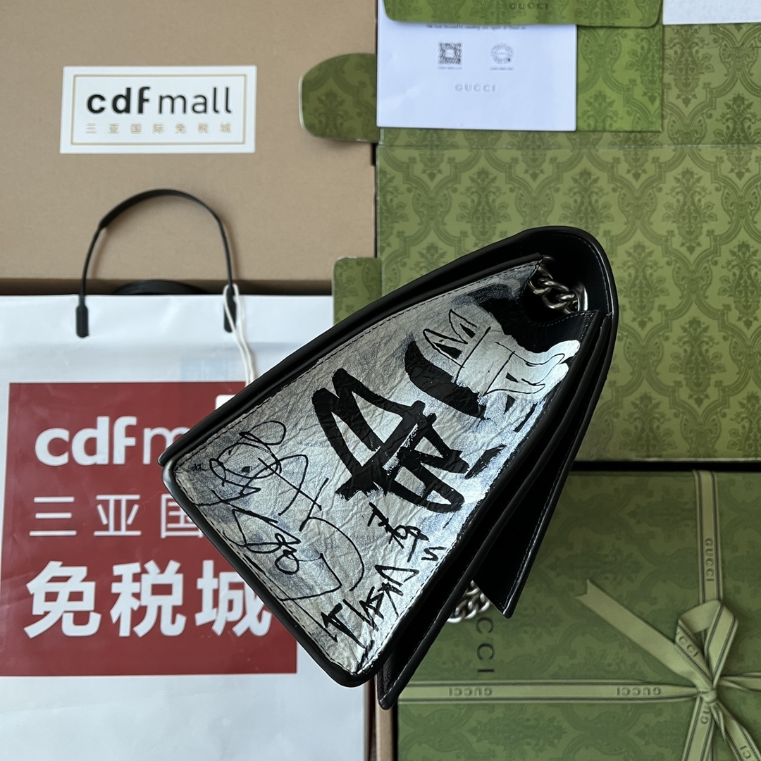 原厂皮配Cdfmall三亚免税店手提袋来自巴黎世家22年秋冬系列Crush气场强大的实用型大包包强势回归