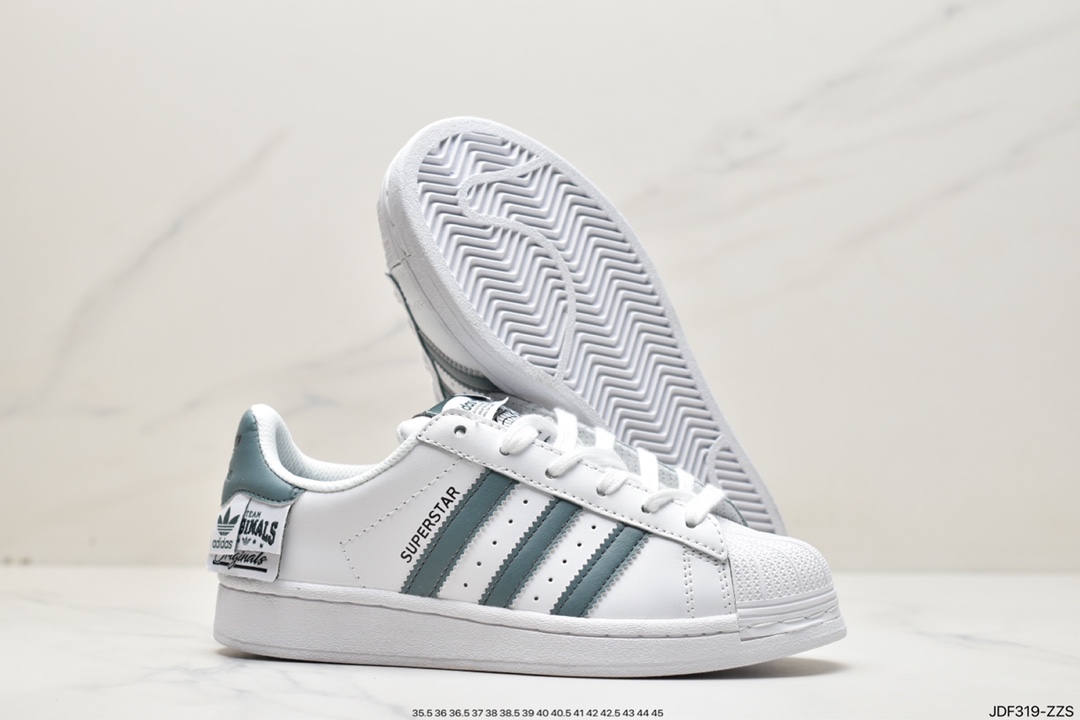 Adidas clover Originals Superstar ”Sail/Green/Lace” shell head sneakers HQ6455