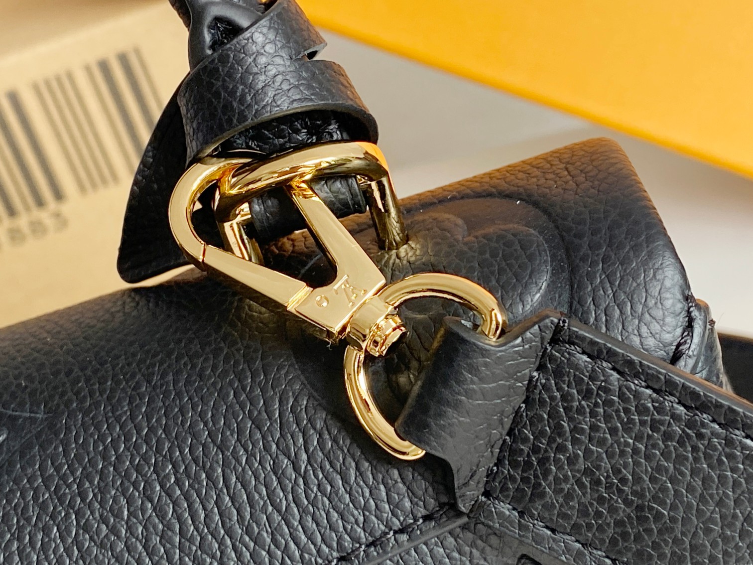 NO:201347,M46008 embossed small M45978 This model Madeleine BB handbag more details...,LV [top original list],louis vuitton19860909M46008压花小号 M45978本款 Madeleine BB手袋更多细节……,LV【顶级原单】,louis vuitton,Bag