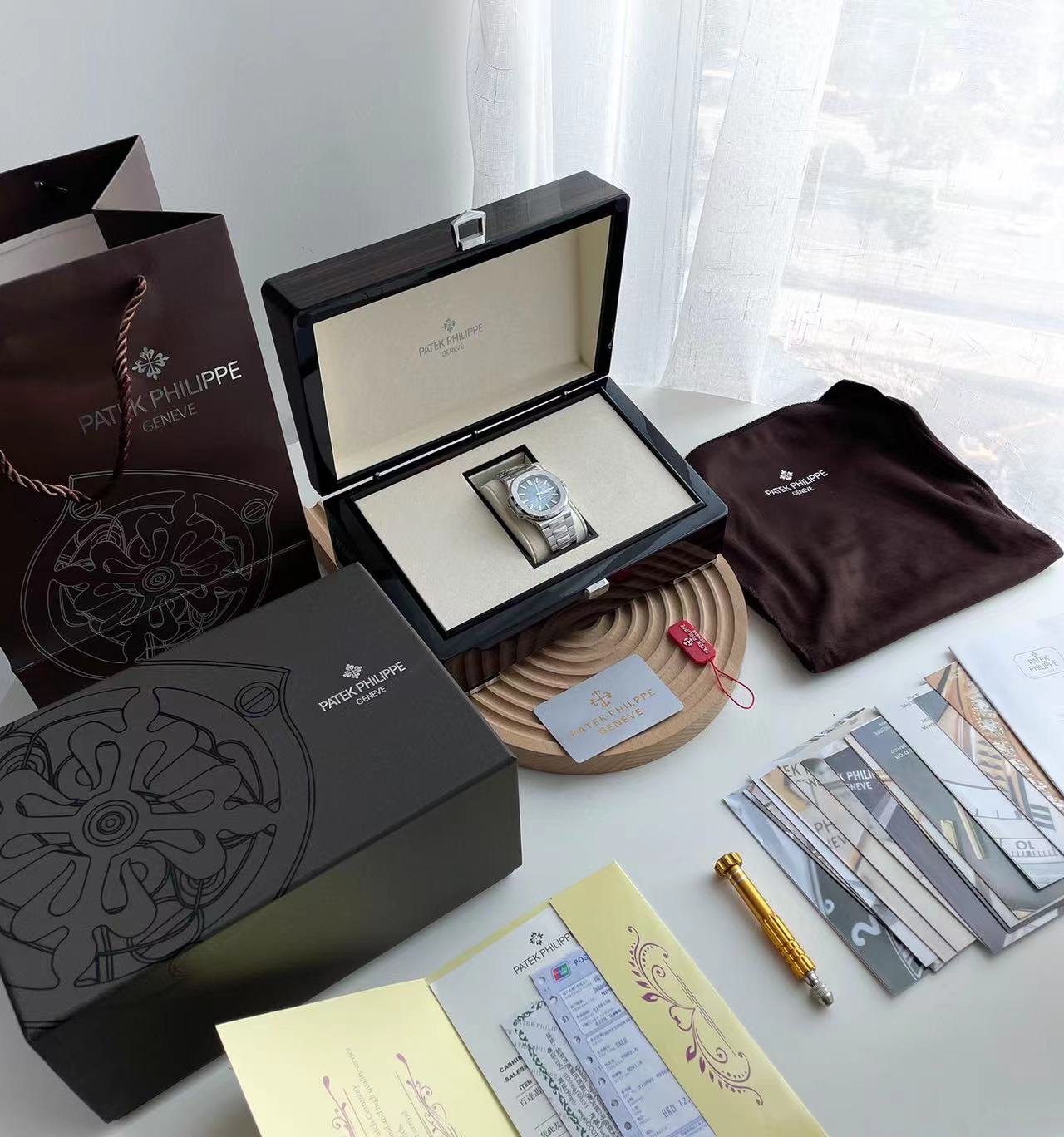 Часы Patek Philippe
