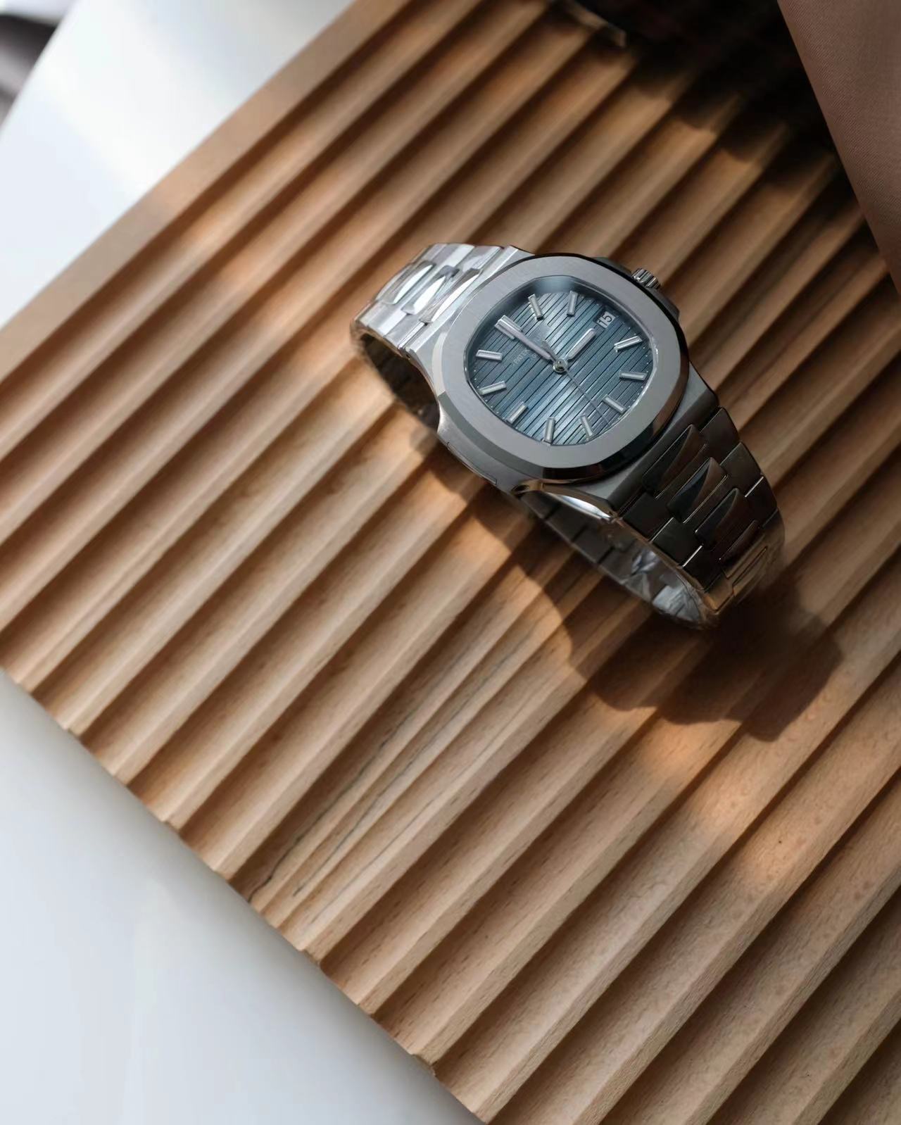 Часы Patek Philippe