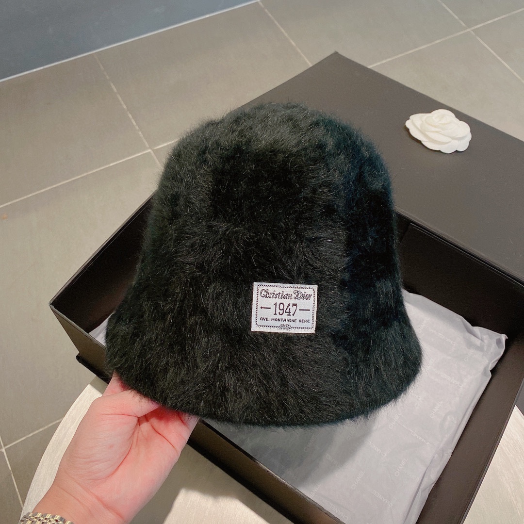 Dior Hats Bucket Hat Knitted Hat Rabbit Hair Fall/Winter Collection