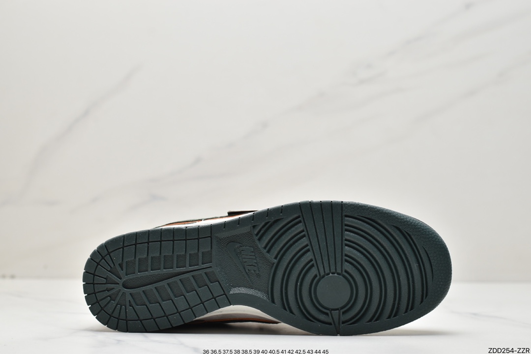 Otomo Katsuhiro x SB Dunk Low Otomo Katsuhiro Suede Olive Green FF0918-015-Top High Quatity Cheap Sneakers Fashion Clothing Clothes Bags handbags Shoes of all Brand wholesale With The best Quality And Beautiful Price from China Factory Chinese suppliers wholesaler seller Otomo Katsuhiro x SB Dunk Low Otomo Katsuhiro Suede Olive Green FF0918-015