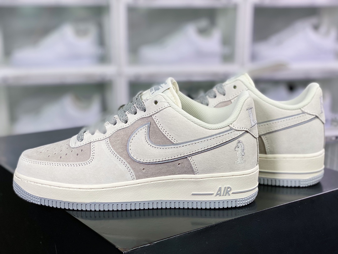 260  Air Force 1 Low Premium PE"Four Horsemen"空军一号经典低帮百搭休闲运动板鞋DZ3696-005