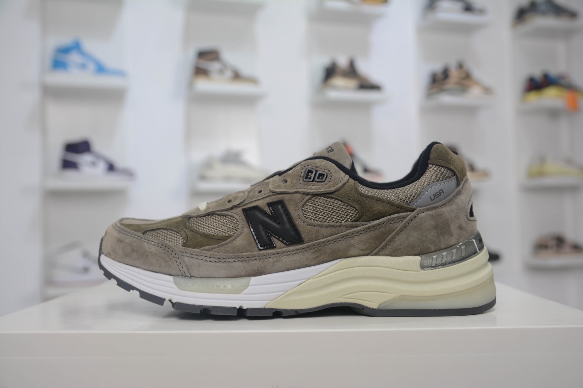 320 总裁纯原版本 New Balance M992 J2