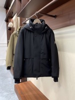 M*ncler Mengkeli 24 autumn and winter new men's business solid color jacket outdoor ski suit ordering via overseas trade channel, direct hair in Hong Kong warehouse in China, high-quality limited sales. The 2022 limited edition of the moncler top luxury ski suit series RECCO rescue configuration, men's fashionable hooded stand collar windproof waterproof down jacket. Super high design details, a new winter style that keeps warm and handsome. Customized waterproof woven fabric, anti-wrinkle and hot, can shelter from wind and rain, and has a crisp and stylish texture. The inner part is filled with 90% white duck down, which is very thick and warm for the cold autumn and winter seasons. The stylish and full silhouette is filled with warm down, and the full down interval is full of fullness, giving the whole body a comfortable wrap and bringing extra warmth. The hat adopts a hooded stand-up collar design, and a zipper button is installed on the stand-up collar, which can effectively resist the wind and cold and pay attention to keeping warm. The clothes are equipped with more glue design, zippers, pockets, strong design sense, and layered contour lines. The cuffs are adjustable with loose velcro, and the wt21 built-in knitted elastic closing sleeves, which firmly locks the temperature and windproof, which is the most suitable in winter~ Color: Black/Khaki Size: M-3XL Data Reference: M: Shoulder width 52cm Bust 112cm Length 71cm Sleeve length 61cmL: Shoulder width 53cm Bust 116cm Length 72cm Sleeve length 62cm XL: Shoulder width 54cm Bust 120cm Length 73cm Sleeve length Length 63cm2XL: shoulder width 55cm, bust 124cm, garment length 74cm, sleeve length 64cm3XL: shoulder width 56cm, bust 128cm, garment length 75cm, sleeve length 65cm 1 M*ncler Mengkeli 24 autumn and winter new men’s business solid color jacket outdoor ski suit ordering via overseas trade channel, direct hair in Hong Kong warehouse in China, high-quality limited sales. The 2022 limited edition of the moncler top luxury ski suit series RECCO rescue configuration, men’s fashionable hooded stand collar windproof waterproof down jacket. Super high design details, a new winter style that keeps warm and handsome. Customized waterproof woven fabric, anti-wrinkle and hot, can shelter from wind and rain, and has a crisp and stylish texture. The inner part is filled with 90% white duck down, which is very thick and warm for the cold autumn and winter seasons. The stylish and full silhouette is filled with warm down, and the full down interval is full of fullness, giving the whole body a comfortable wrap and bringing extra warmth. The hat adopts a hooded stand-up collar design, and a zipper button is installed on the stand-up collar, which can effectively resist the wind and cold and pay attention to keeping warm. The clothes are equipped with more glue design, zippers, pockets, strong design sense, and layered contour lines. The cuffs are adjustable with loose velcro, and the wt21 built-in knitted elastic closing sleeves, which firmly locks the temperature and windproof, which is the most suitable in winter~ Color: Black/Khaki Size: M-3XL Data Reference: M: Shoulder width 52cm Bust 112cm Length 71cm Sleeve length 61cmL: Shoulder width 53cm Bust 116cm Length 72cm Sleeve length 62cm XL: Shoulder width 54cm Bust 120cm Length 73cm Sleeve length Length 63cm2XL: shoulder width 55cm, bust 124cm, garment length 74cm, sleeve length 64cm3XL: shoulder width 56cm, bust 128cm, garment length 75cm, sleeve length 65cm