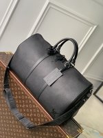 Louis Vuitton LV Keepall Travel Bags Black Cowhide M21420