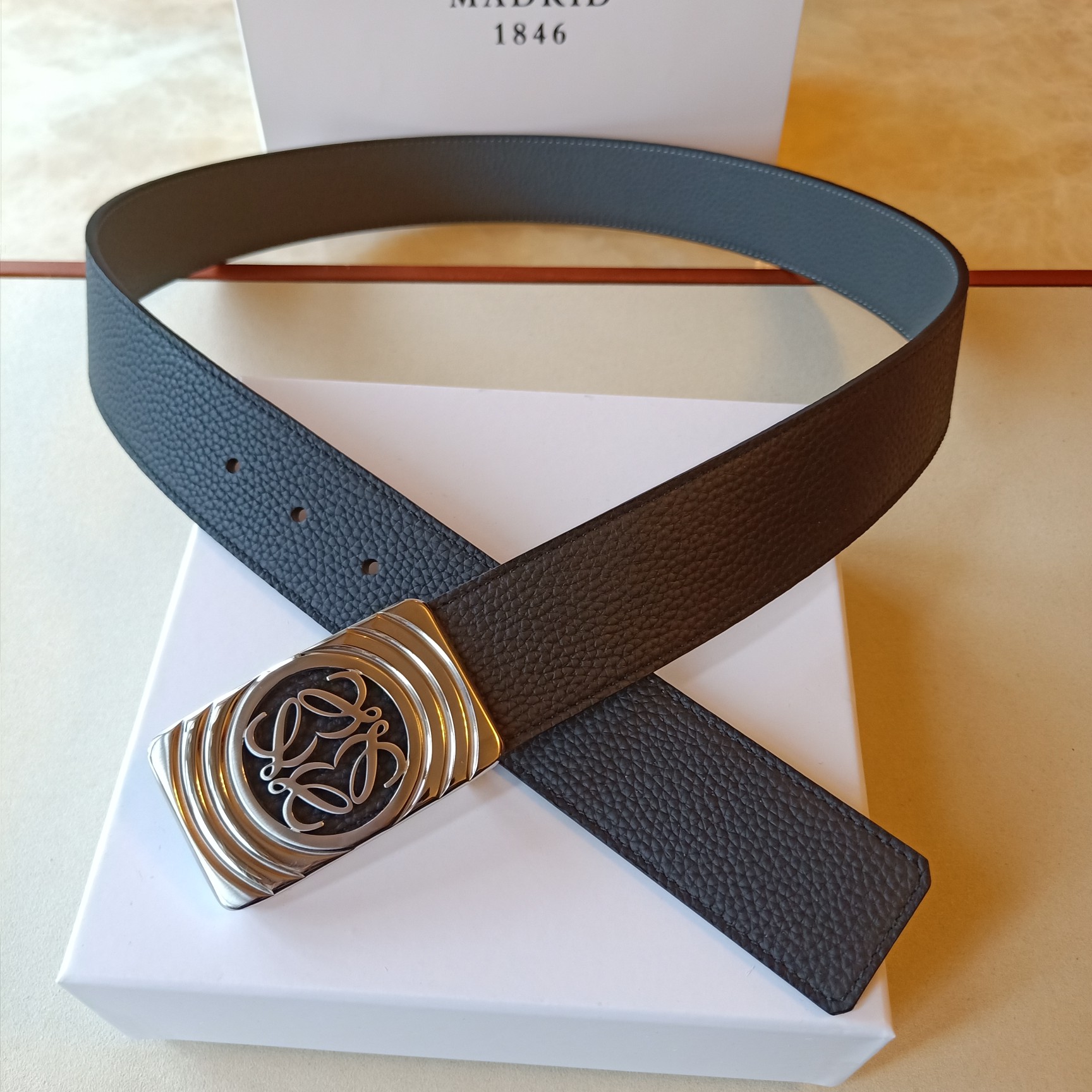品牌:罗意威尺寸:带宽38mm正品尺