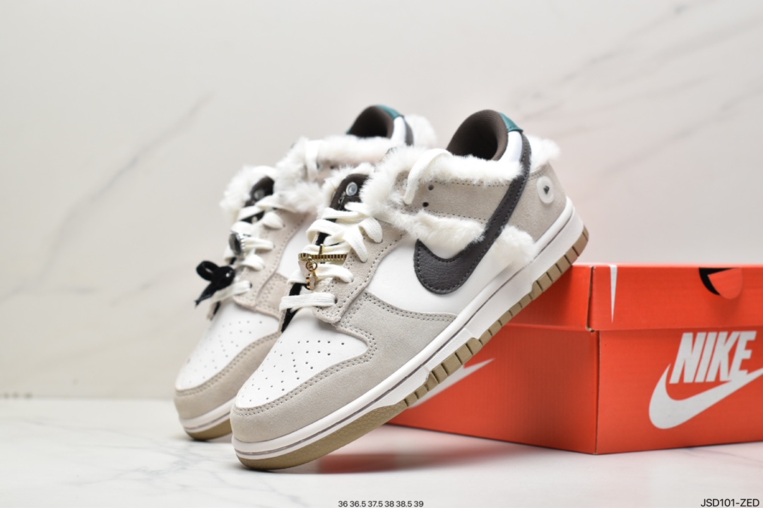 200 耐克Nike SB Zoom Dunk Low 板鞋 FB1859-121