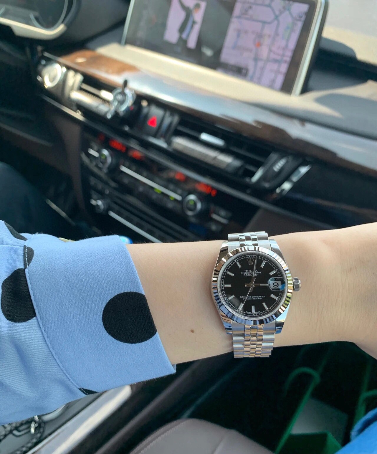 NO:156885,Tell me a reason why I don't work hard,19860909说一个自己 不努力的理由,,Watch