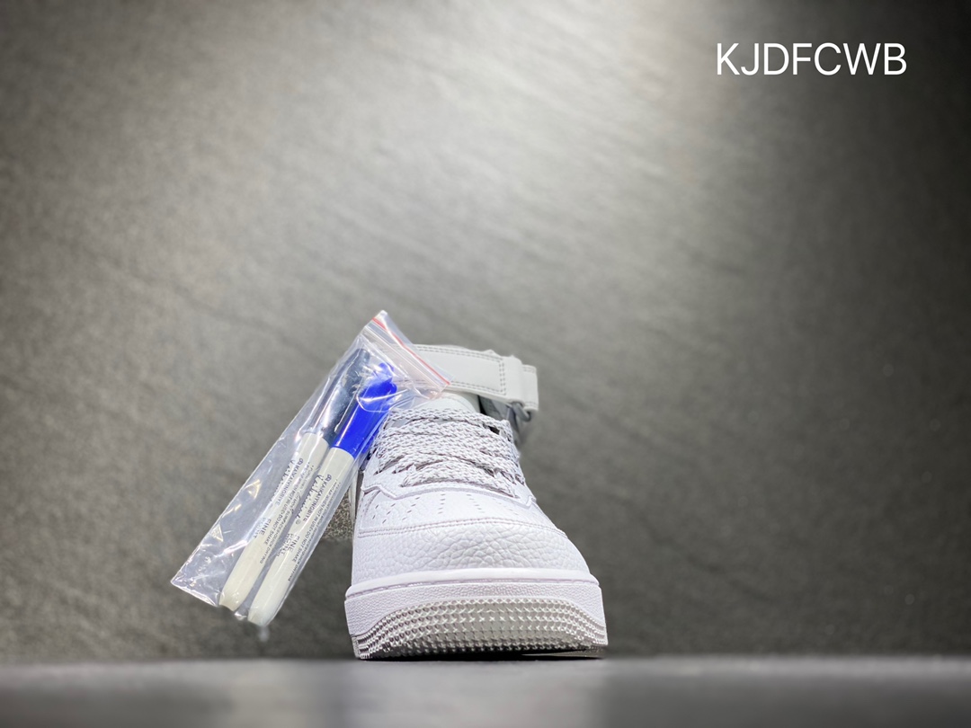 260 Nike Air Force 1 空军一号 MK0619-211