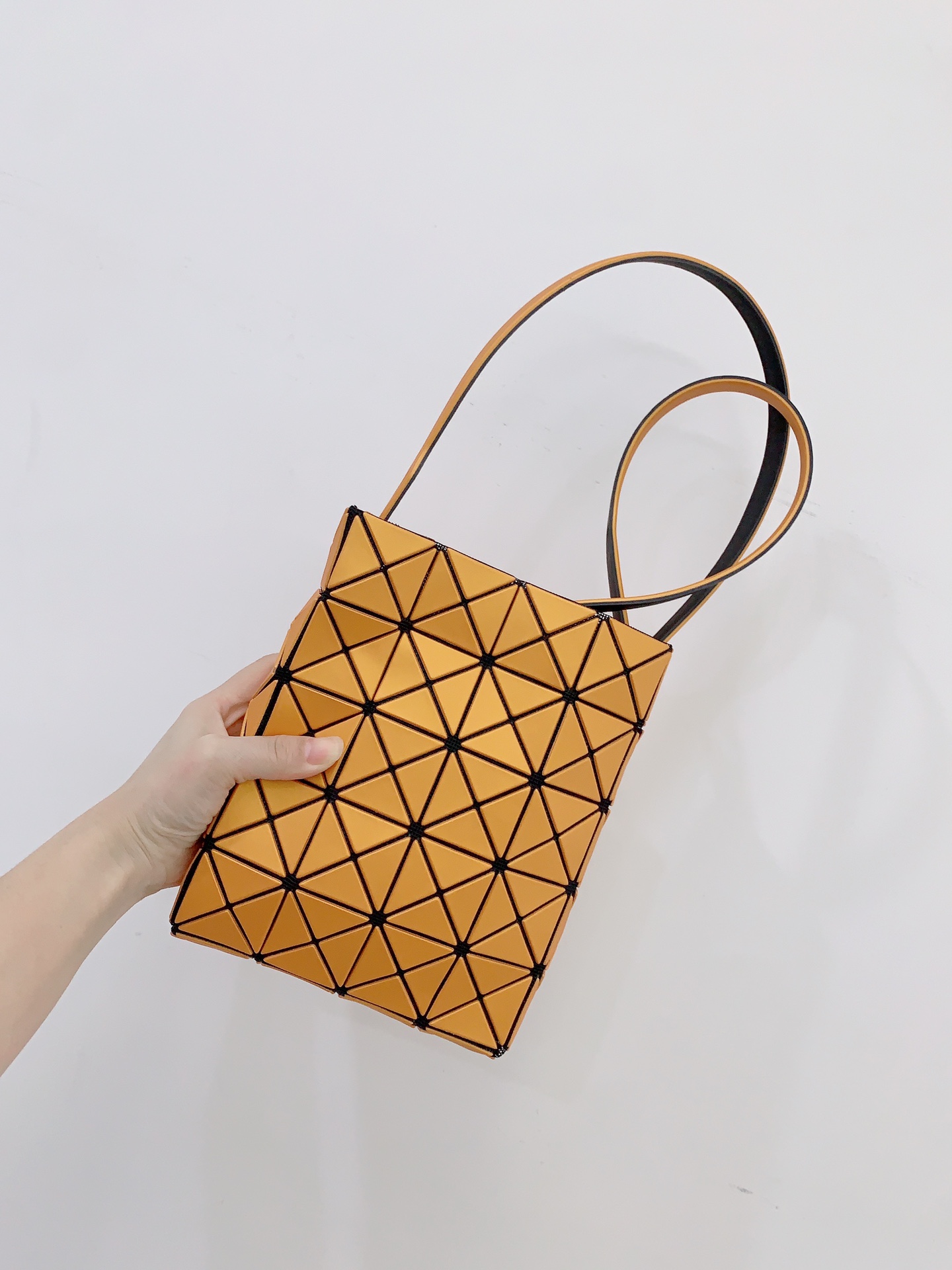 Issey Miyake BAO BAO Matte Orange Box Crossbody Bag BB23 2 i1669794758 2376 0