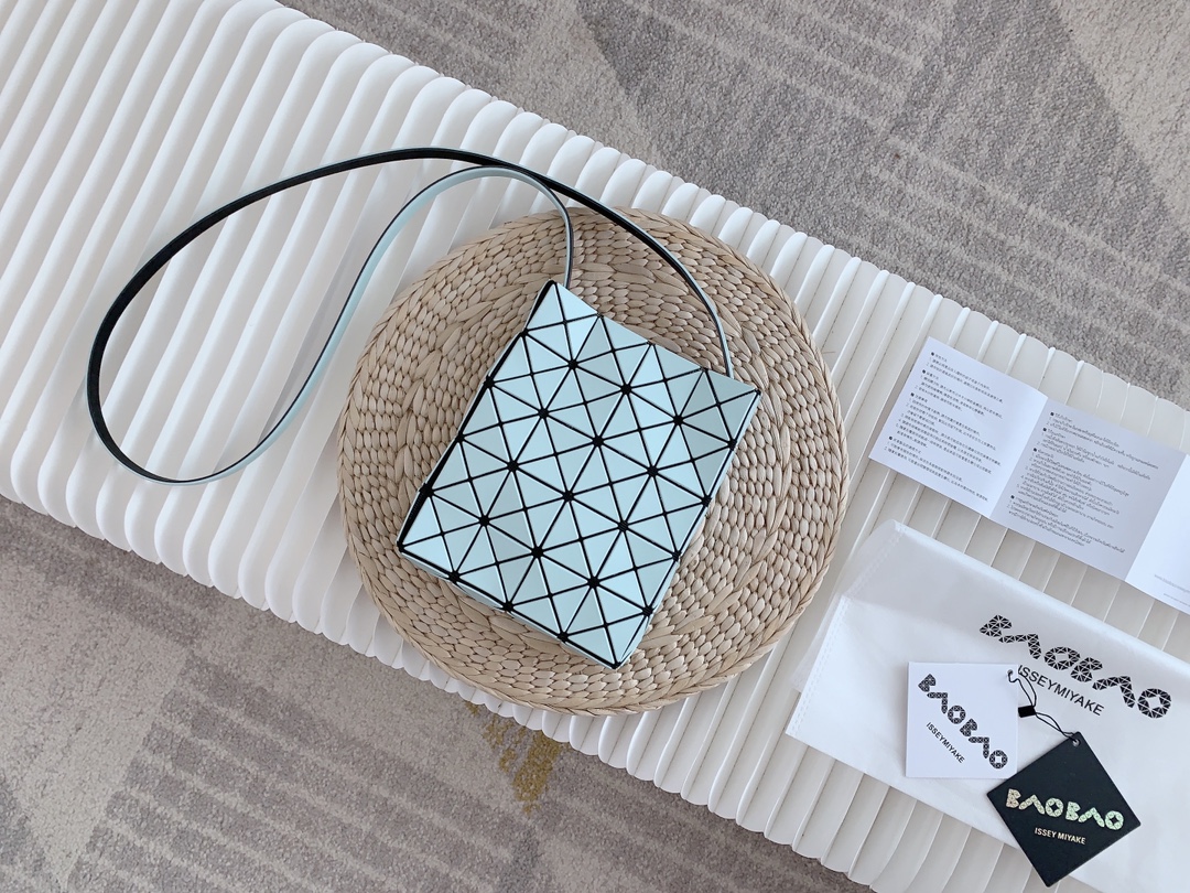 Issey Miyake BAO BAO Box Crossbody Bag - Water Blue Geometric Design 3 i1669795426 6450 1