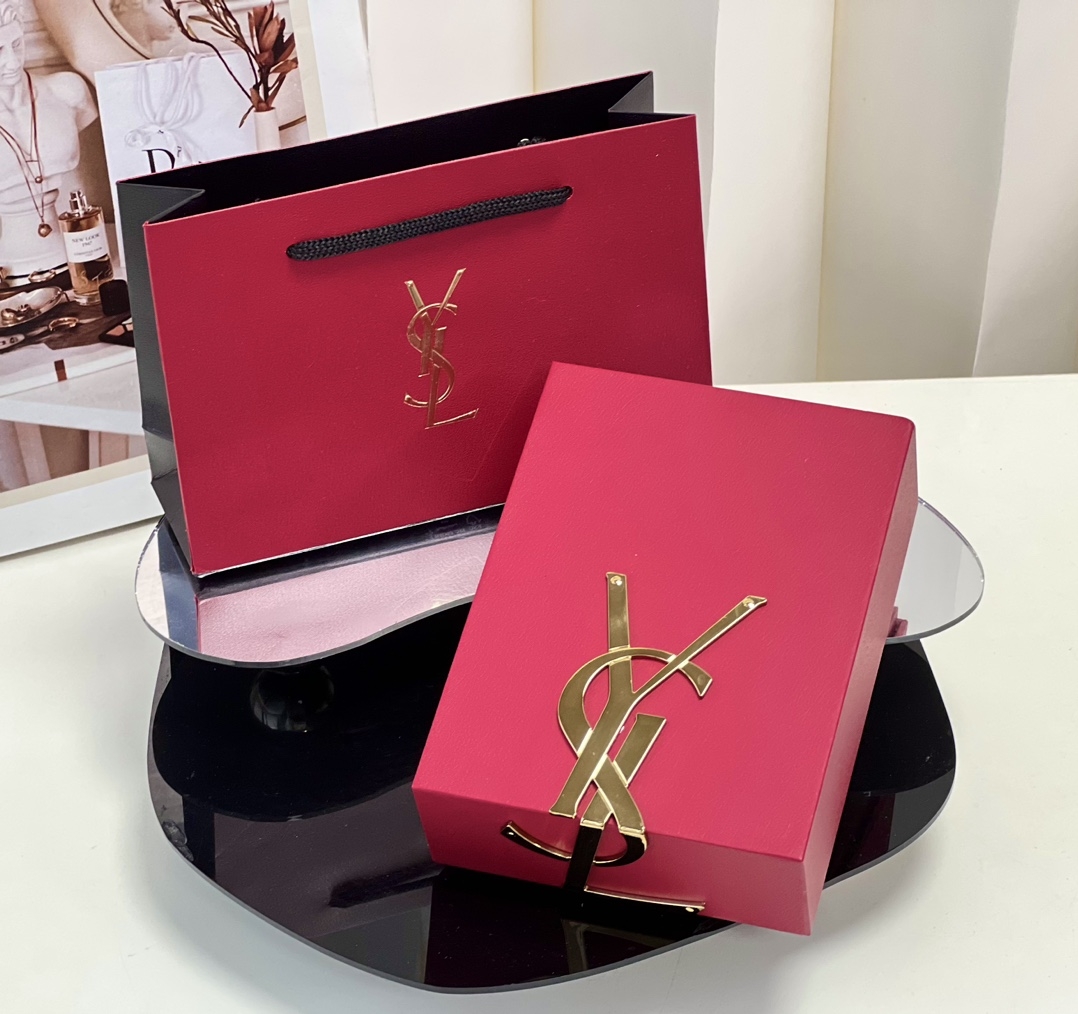 Saint Laurent Haute Couture Couture Beauty Luxury Makeup Lipstick