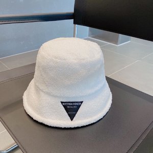 Bottega Veneta Hats Bucket Hat Black White Unisex Lambswool Fall/Winter Collection Net Casual