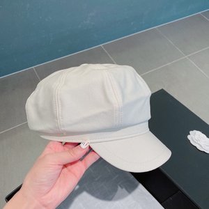 MiuMiu Hats Baseball Cap Fall/Winter Collection