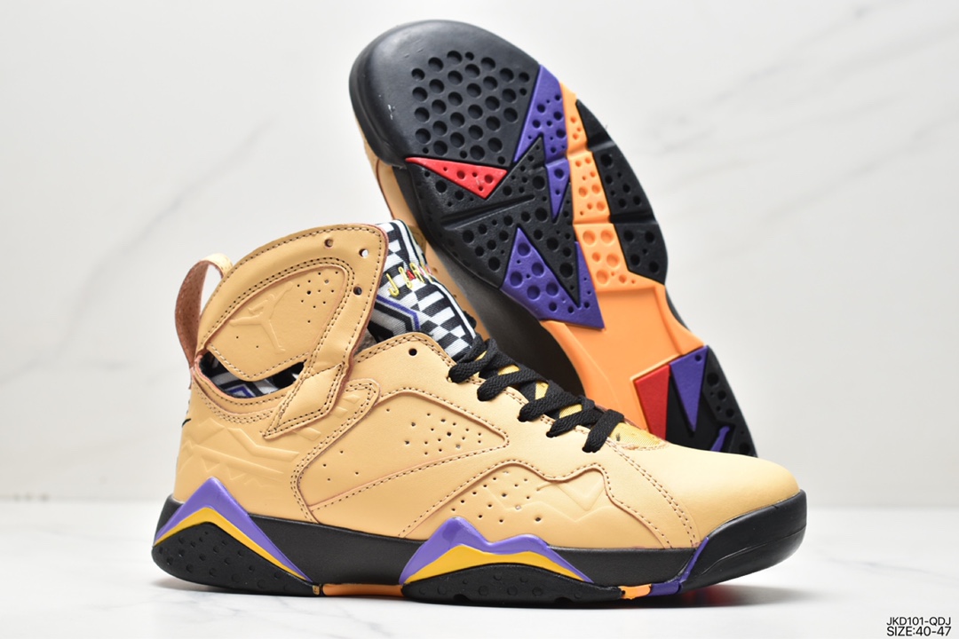 170 Trophy Room x Air Jordan 7 高帮 联名浅棕红 DM1195-474