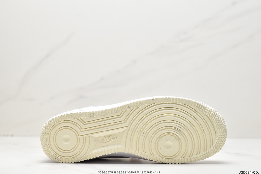 180 Nike Air Force 1 Low 灰勾绿FB1853-111