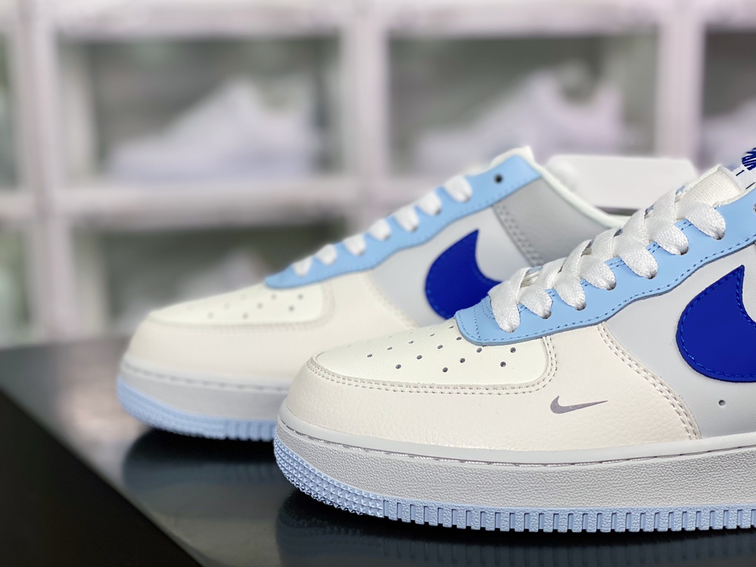 240 Air Force 1'07 Low”lvory Hyper Royal”空军一号经典低帮“皮革米白蓝”FB1844-222