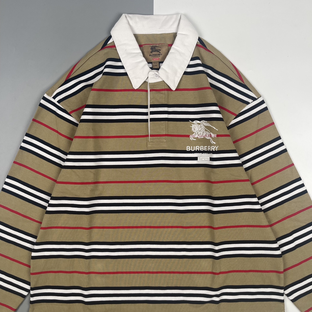 300 SUPREME X BURBERRY联名 22FW 战马刺绣条纹POLO长袖