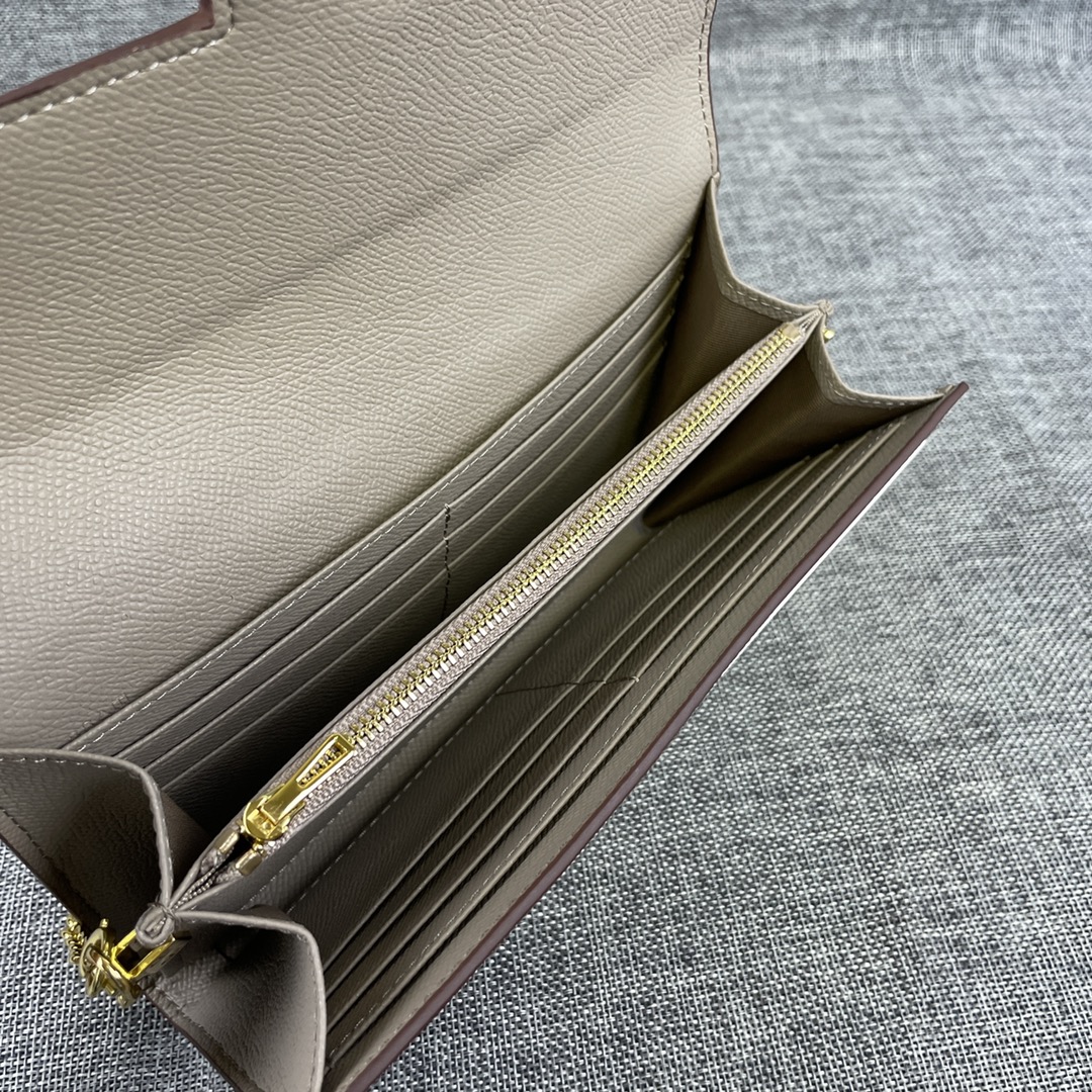Hermes Constance 原单 。 型号:539-1手掌纹金扣 size:22*11cm 爱马仕🇫🇷海外🇫🇷进 Hermes Constance 原单 。 型号:539-1手掌纹金扣 size:22*11cm 爱马仕🇫🇷海外🇫🇷进