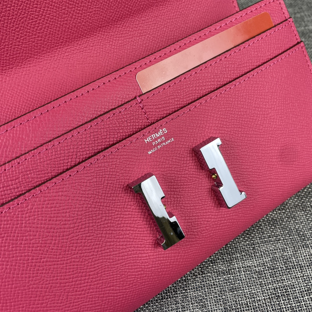Hermes Constance 原单 P 型号:539手掌纹银扣 size:22*11cm 爱马仕🇫🇷海外🇫🇷进口牛 Hermes Constance 原单 P 型号:539手掌纹银扣 size:22*11cm 爱马仕🇫🇷海外🇫🇷进口牛