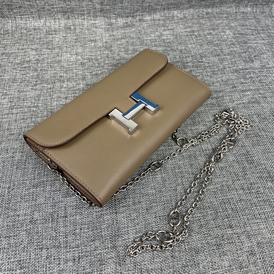 Hermes Constance 原单 。 型号:539-1手掌纹银扣 size:22*11cm 爱马仕🇫🇷海外🇫🇷进 Hermes Constance 原单 。 型号:539-1手掌纹银扣 size:22*11cm 爱马仕🇫🇷海外🇫🇷进