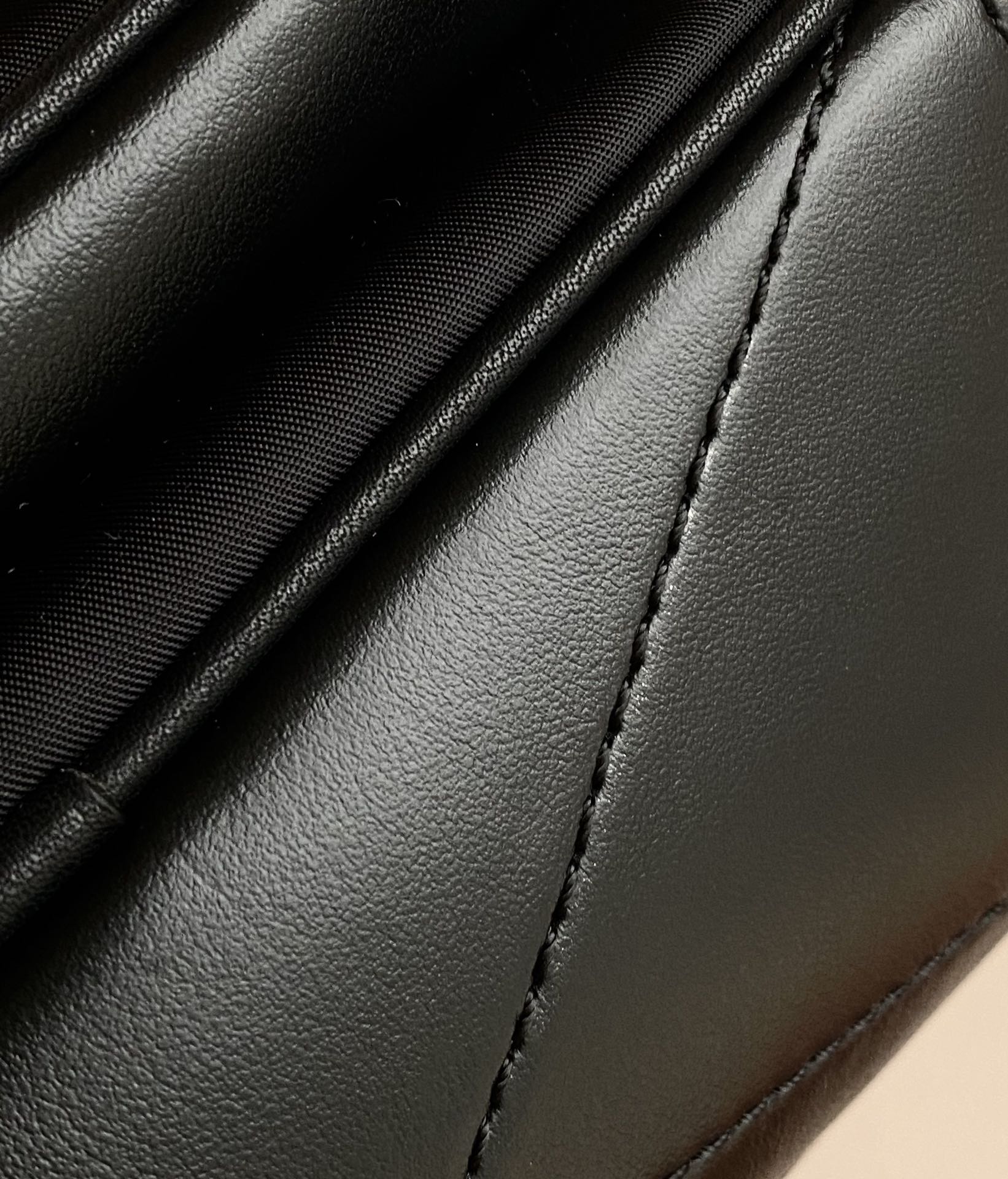 Horseferry Print Pouch in Recycled Nylon and Calf Leather 6 i1669886046 8927 4