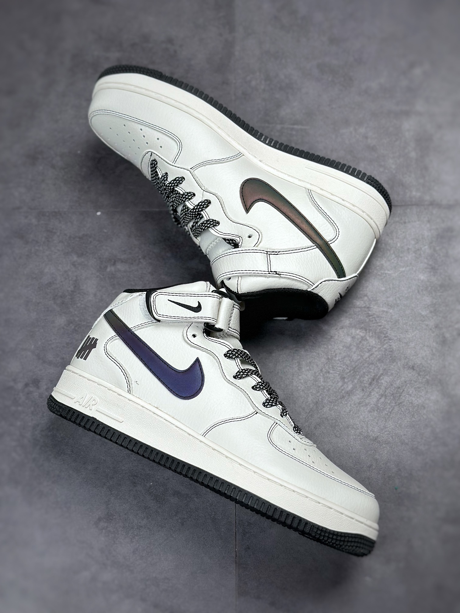 250 Nike Air Force 1 Mid Undefeated 夜魔侠CJ6690-100