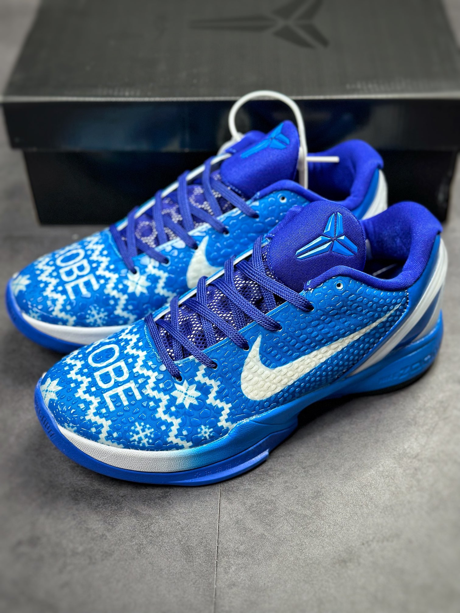 300 Nike Kobe 6 Protro 耐克 科比6代 低帮白蓝 CW2190-111
