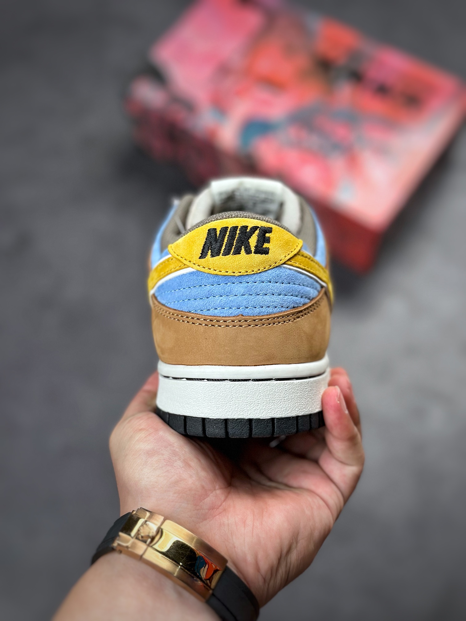300 Otomo Katsuhiro x Nike SB Dunk Low ”Steamboy OST” 大友克洋 LF0039-018
