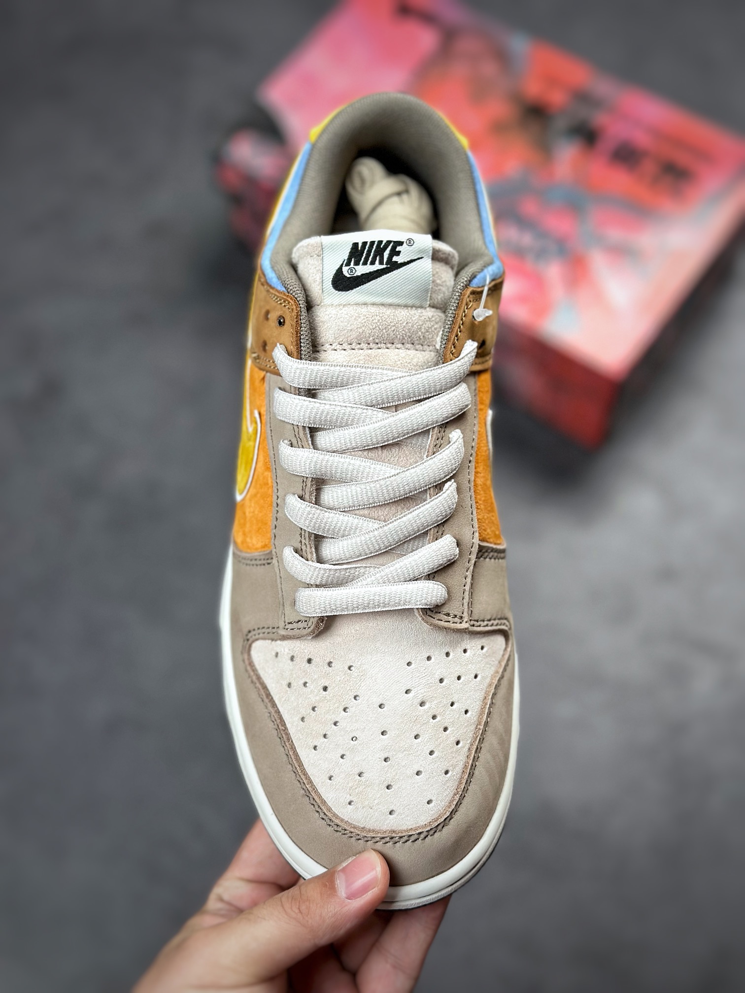 300 Otomo Katsuhiro x Nike SB Dunk Low ”Steamboy OST” 大友克洋 LF0039-018