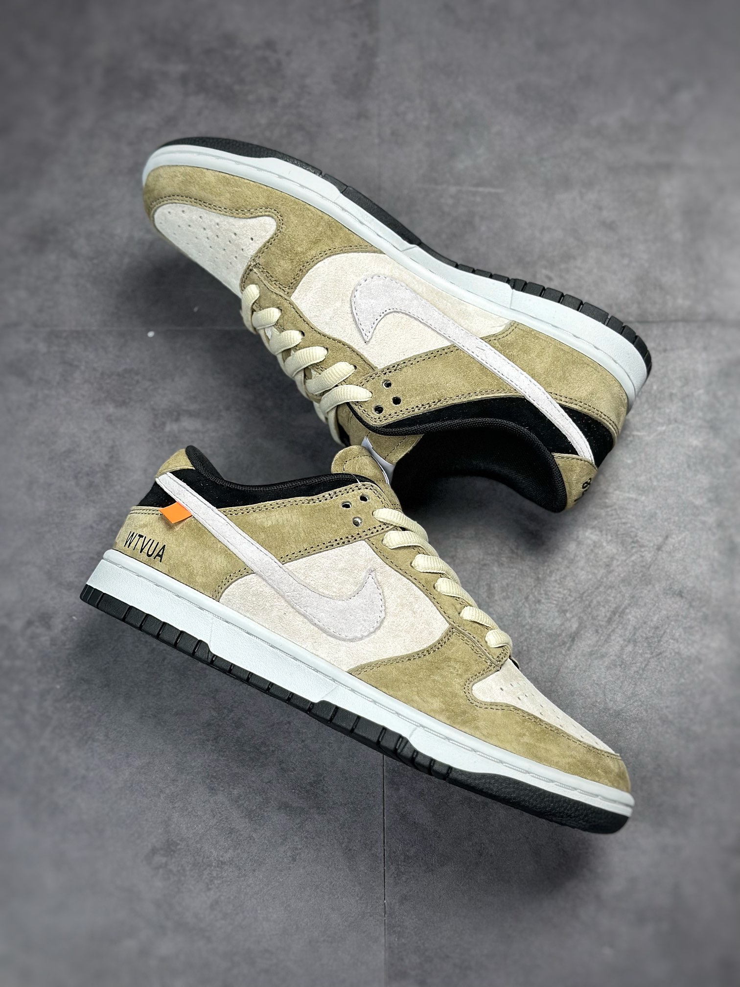 Nike SB Dunk Low Suede Army Green Gray WT1233-028