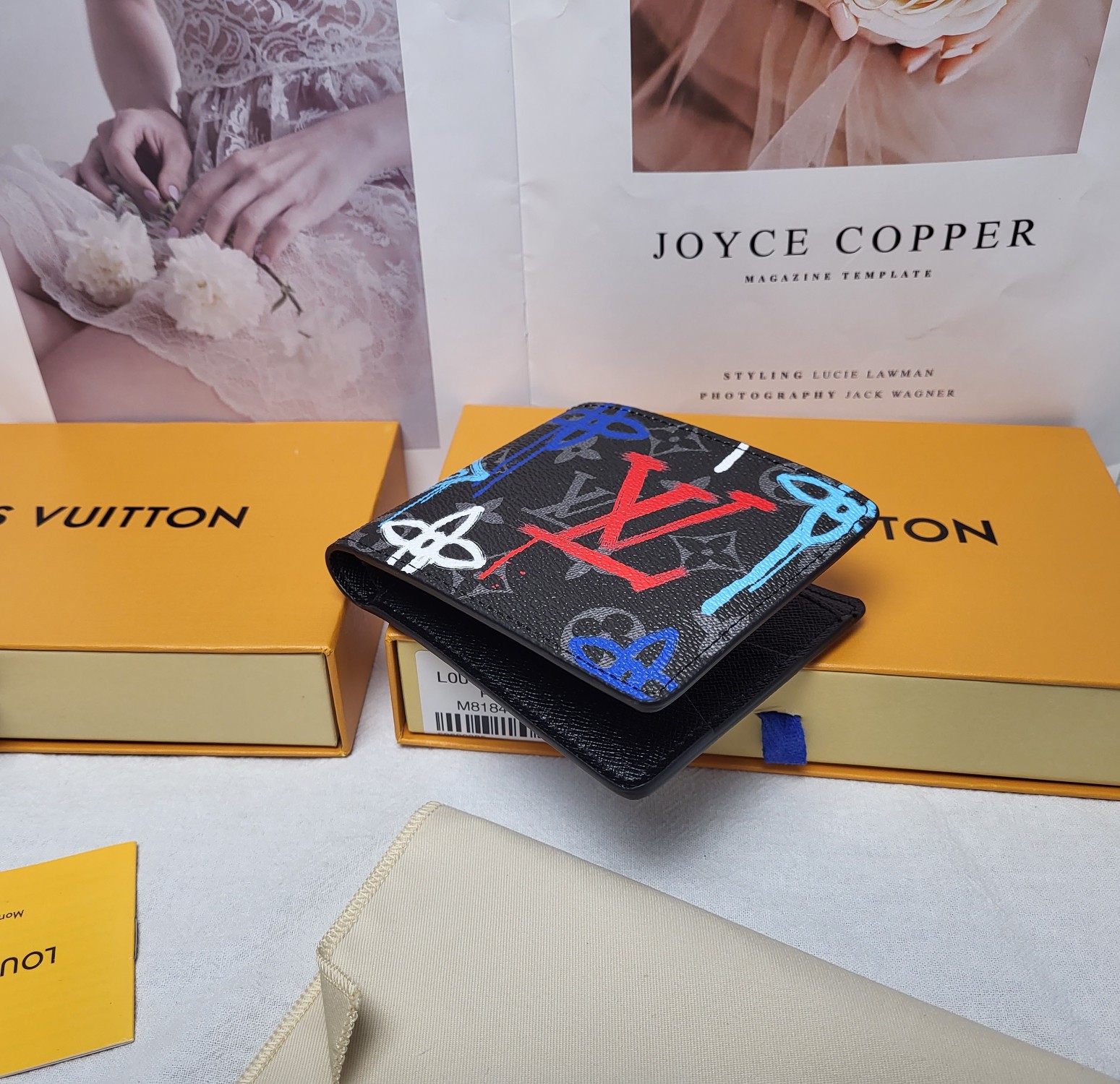 Leather bifold wallet in pocket example