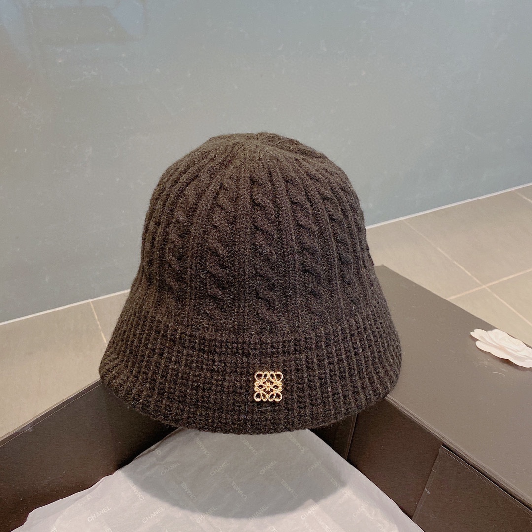 Loewe Hats Bucket Hat Knitting Fall Collection Casual