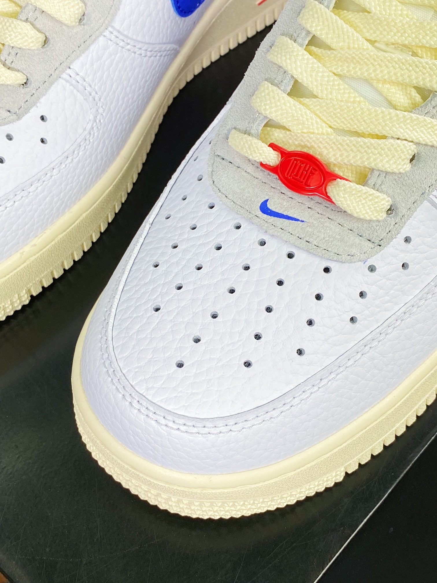 200 Air Force 1'07 Low”Command Force”空军一号“皮革白灰红蓝氧化底”DR0148-100