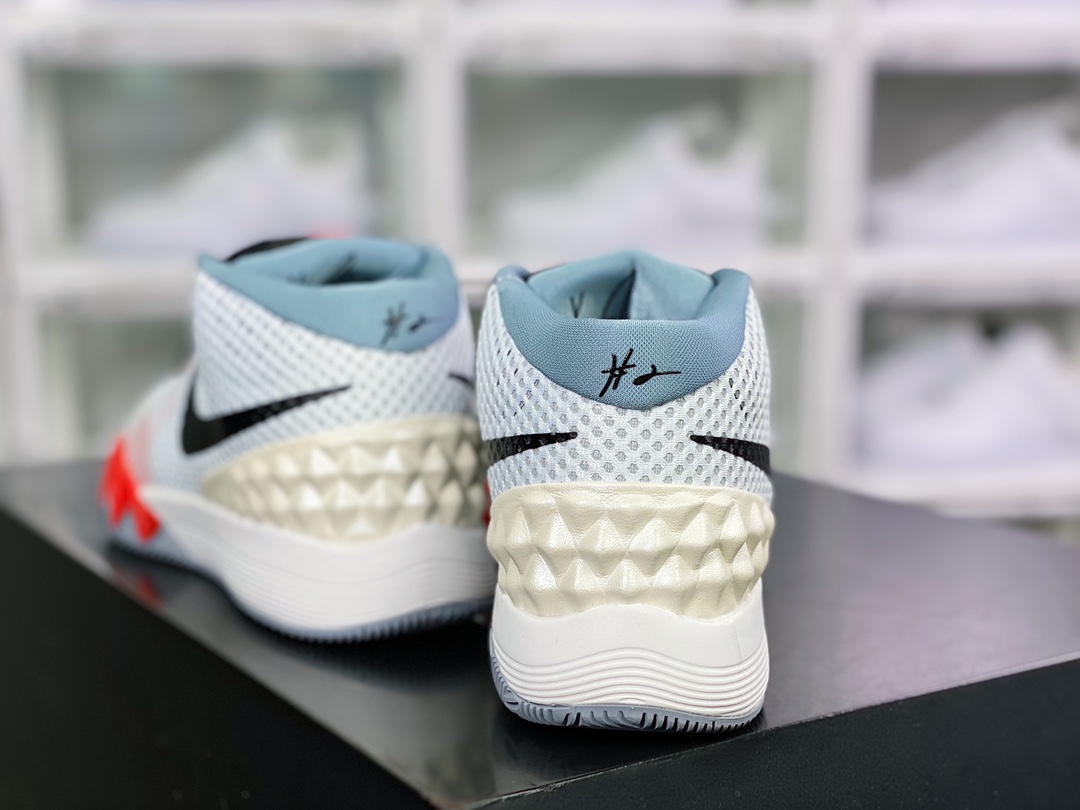 320 Kyrie 1 GS”World 1 People”欧文7代室内休闲运动中帮705277-100