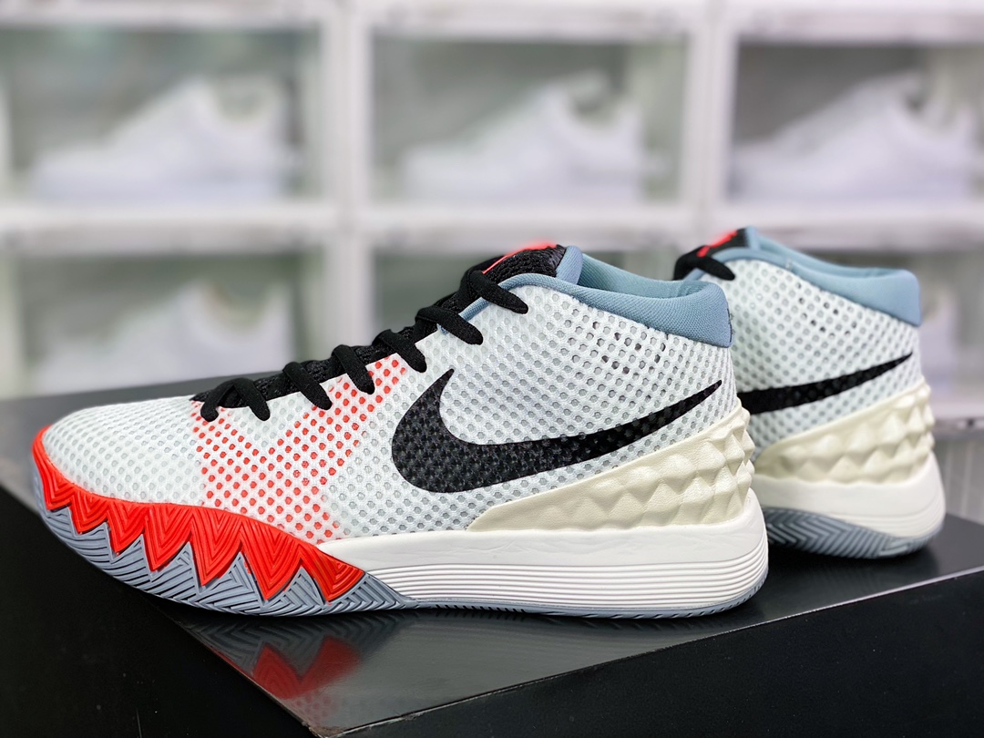 320 Kyrie 1 GS”World 1 People”欧文7代室内休闲运动中帮705277-100