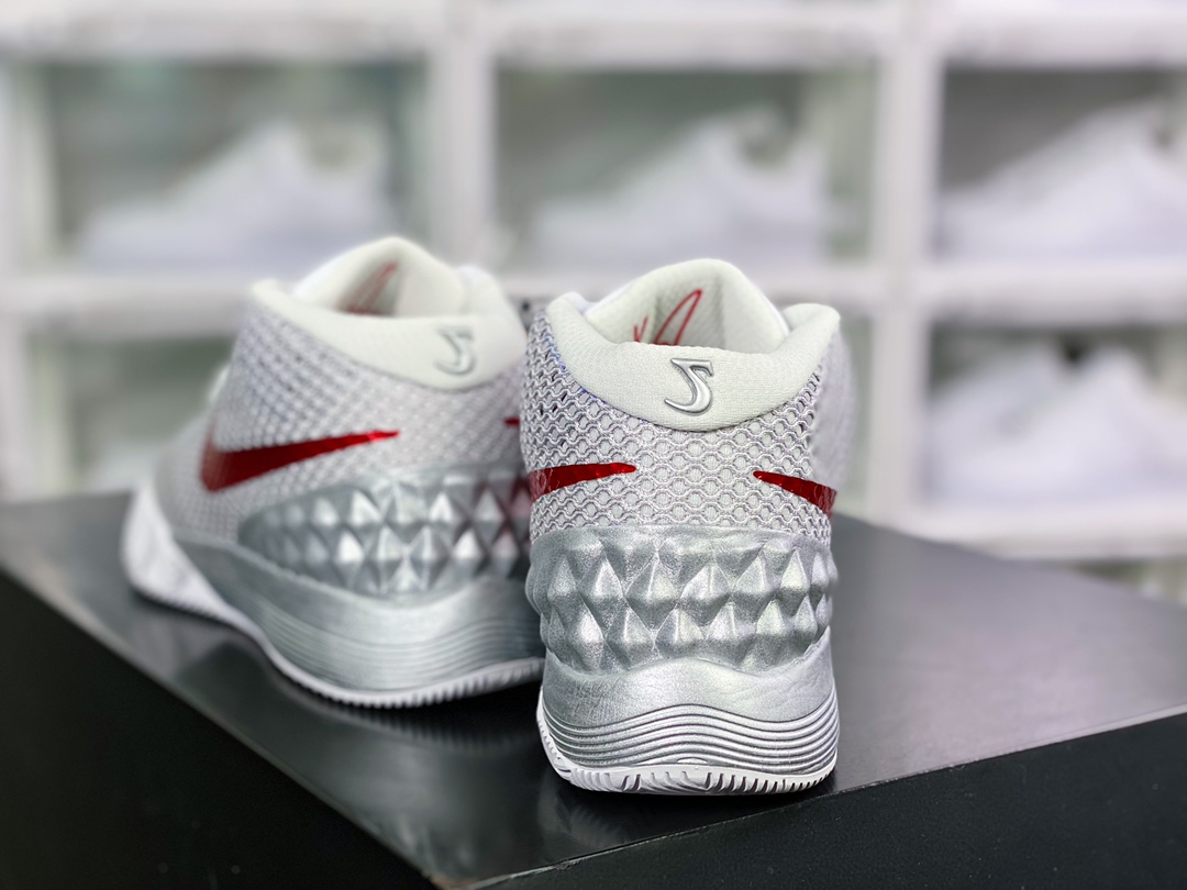 320 Kyrie 1 GS”World 1 People”欧文7代室内休闲运动中帮篮球鞋“白灰红”812559-160