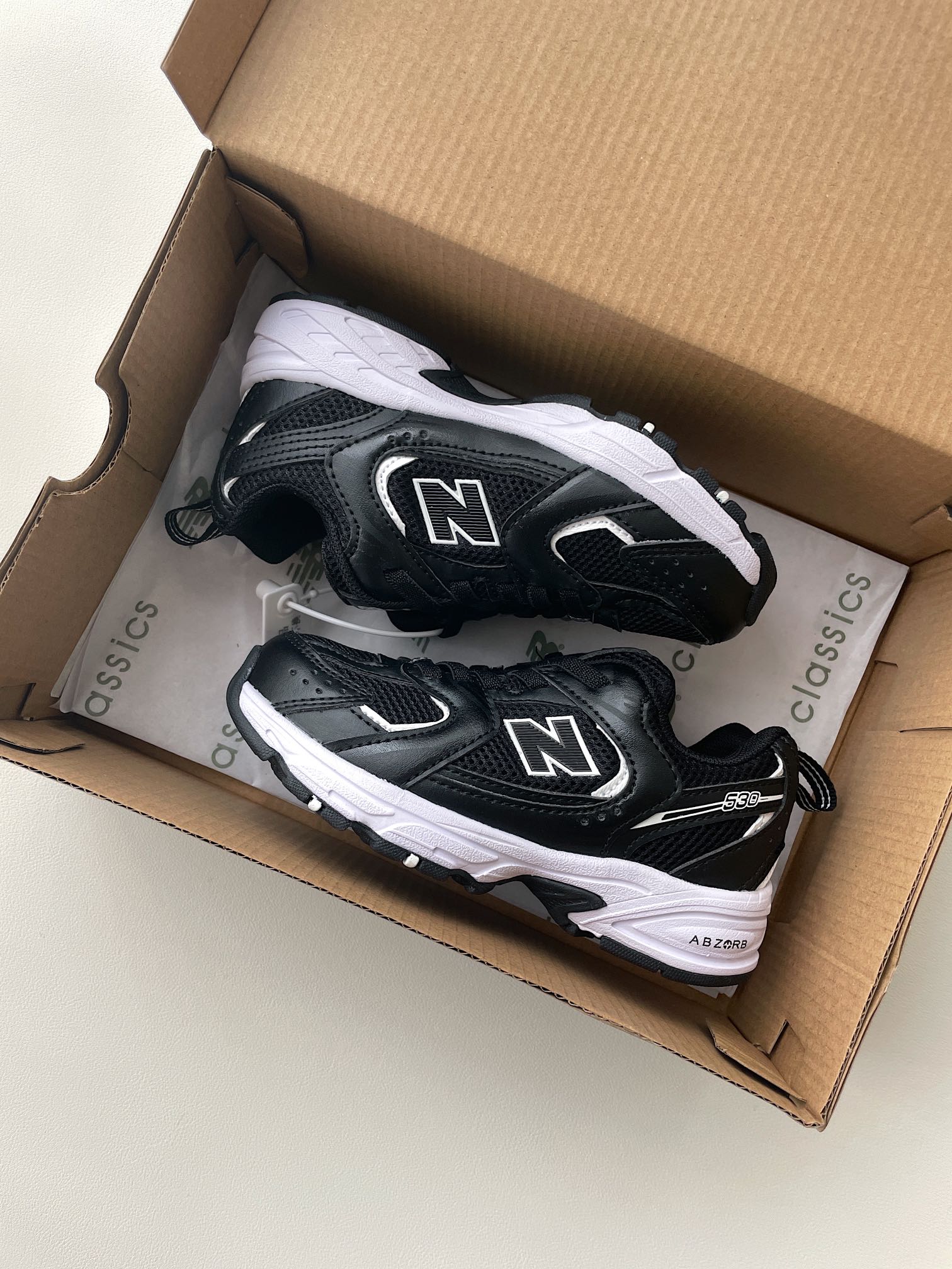 图片[7]-博主推荐👉🏻搭配神器NB530童鞋，活动仅需‼️ 🔥🔥顶级原版材质‼️‼️面料做工非常讲究，不管是从它的软硬度，还是质感来说，都非常好，最大程度上保证带来的舒适体验感✊🏻✊🏻✊🏻-选品中心