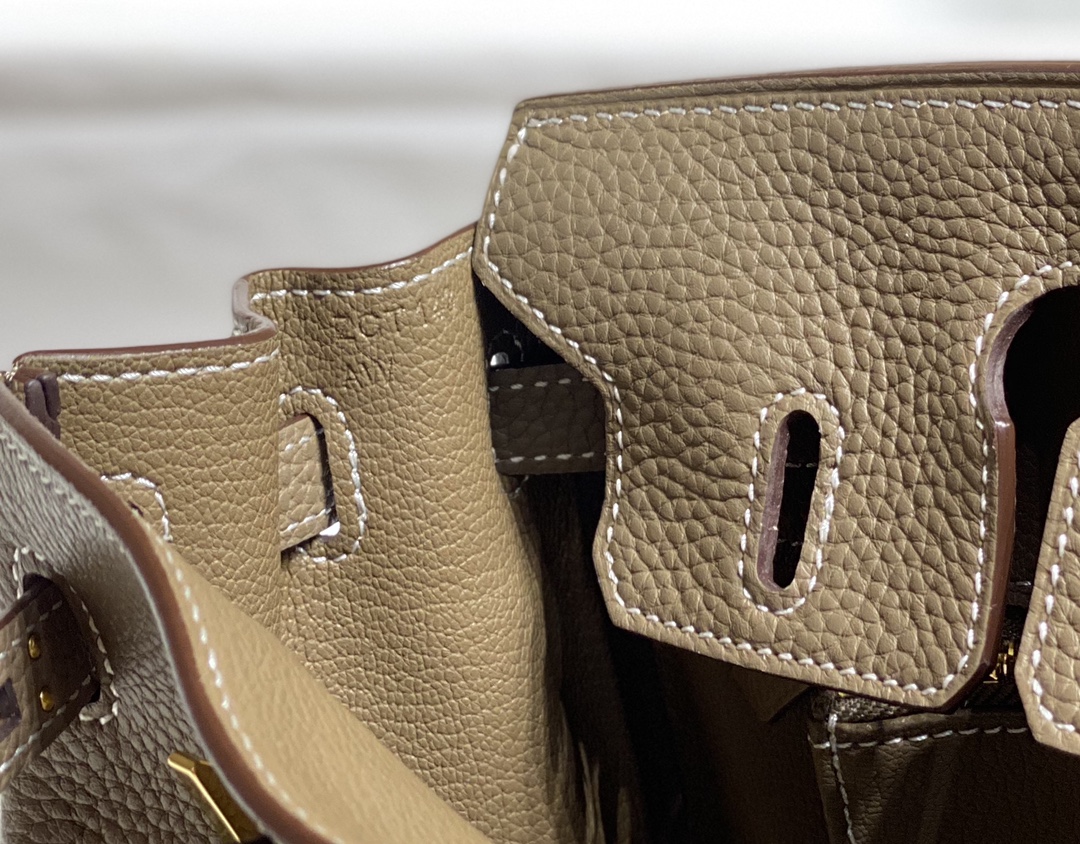 Hermès Luxury Handbag Collection 8