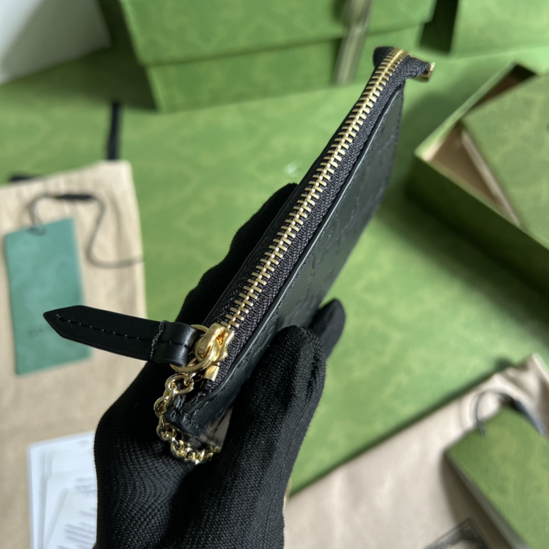 Gucci 配全套 绿盒包装G 家最新零钱包到货 也可作为钱夹使用 是品牌主推的一款实用设计单品