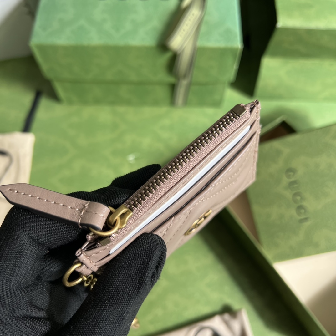 Gucci 配全套 绿色包装令人欲罢不能的零钱包你收了吗 GG Marmont系列
